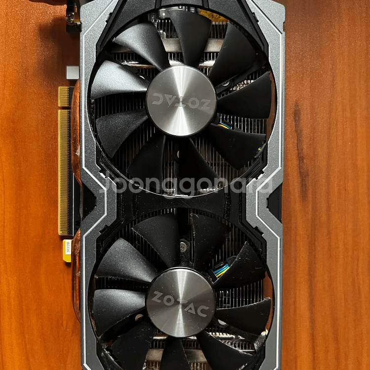고장난 조텍 GTX1060 6GB AMP 팝니다.--1