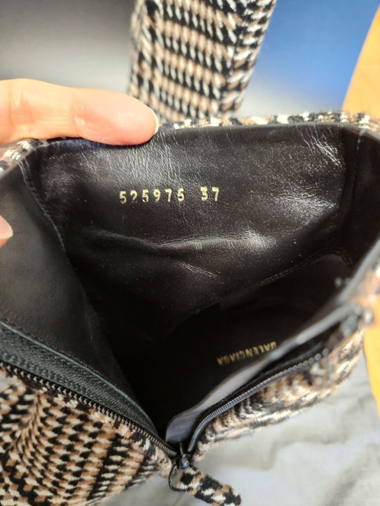 발렌시아가 정품앵클부츠--3