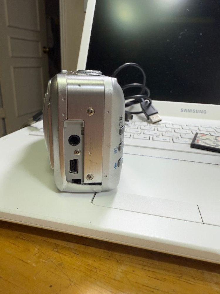 캐논 파워샷 S50 디카.작동굿,새배터리새충전기,케이블 이미지