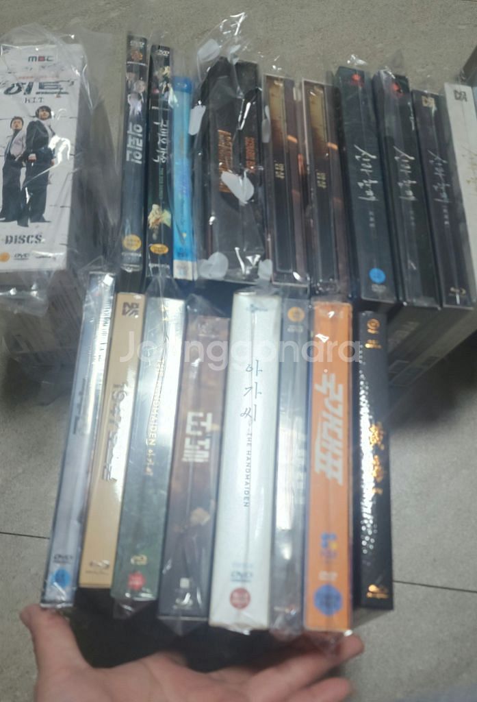 하정우 배우 필모 DVD 세트 판매합니다--0