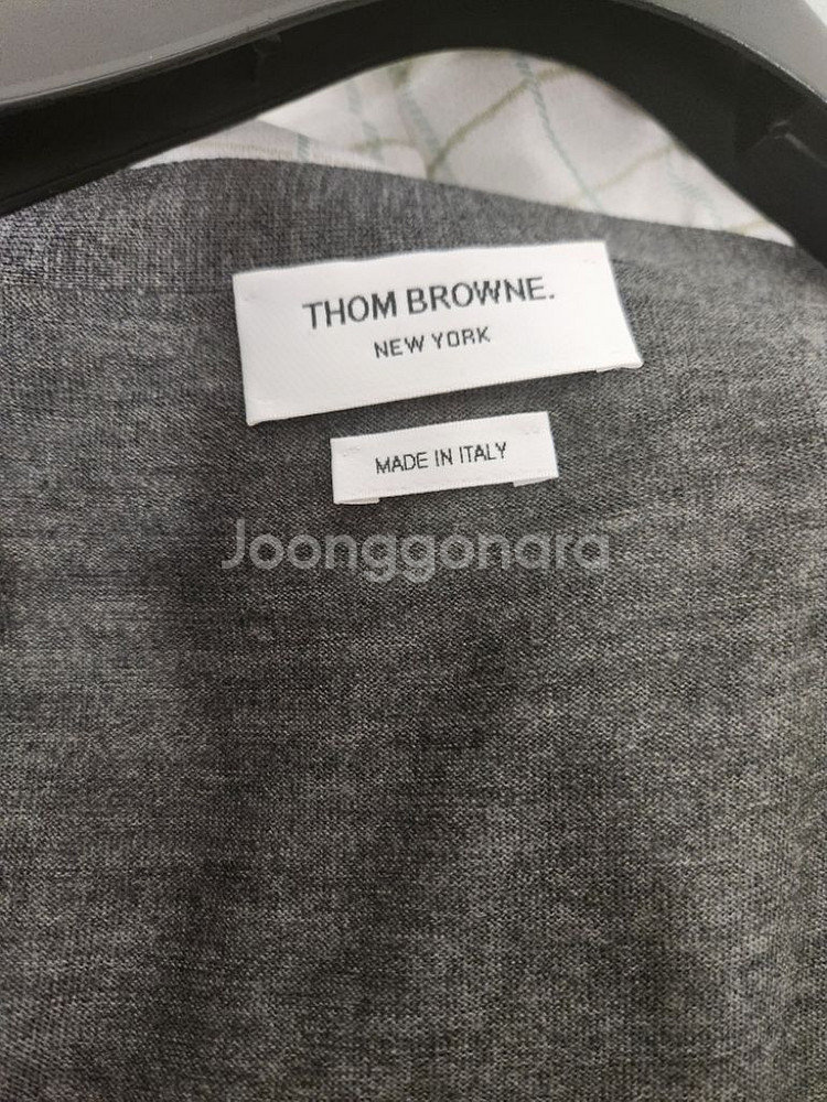 톰브라운 가디건 급처합니다--1