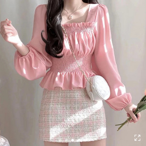 에이블리 옷 프릴 셔링 블라우스