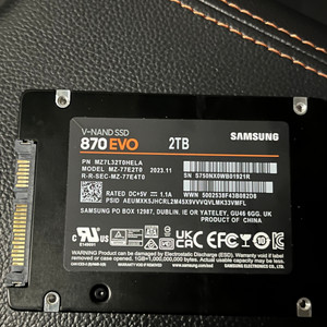 ssd 870evo 2테라 팝니다. (택포함)