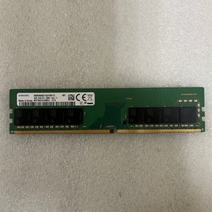 ddr4 2666v 16g 1개 처분 (택포함)