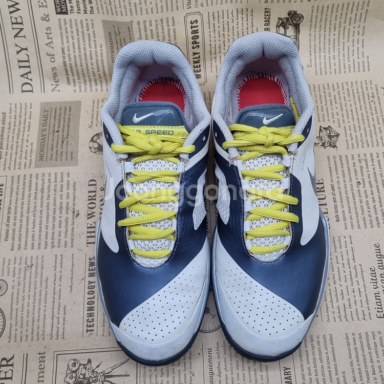 나이키 루나론 운동화 245--1