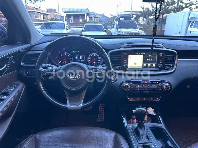 @16년식 올 뉴쏘렌토 R2.0 2WD 노블레스 스페--2