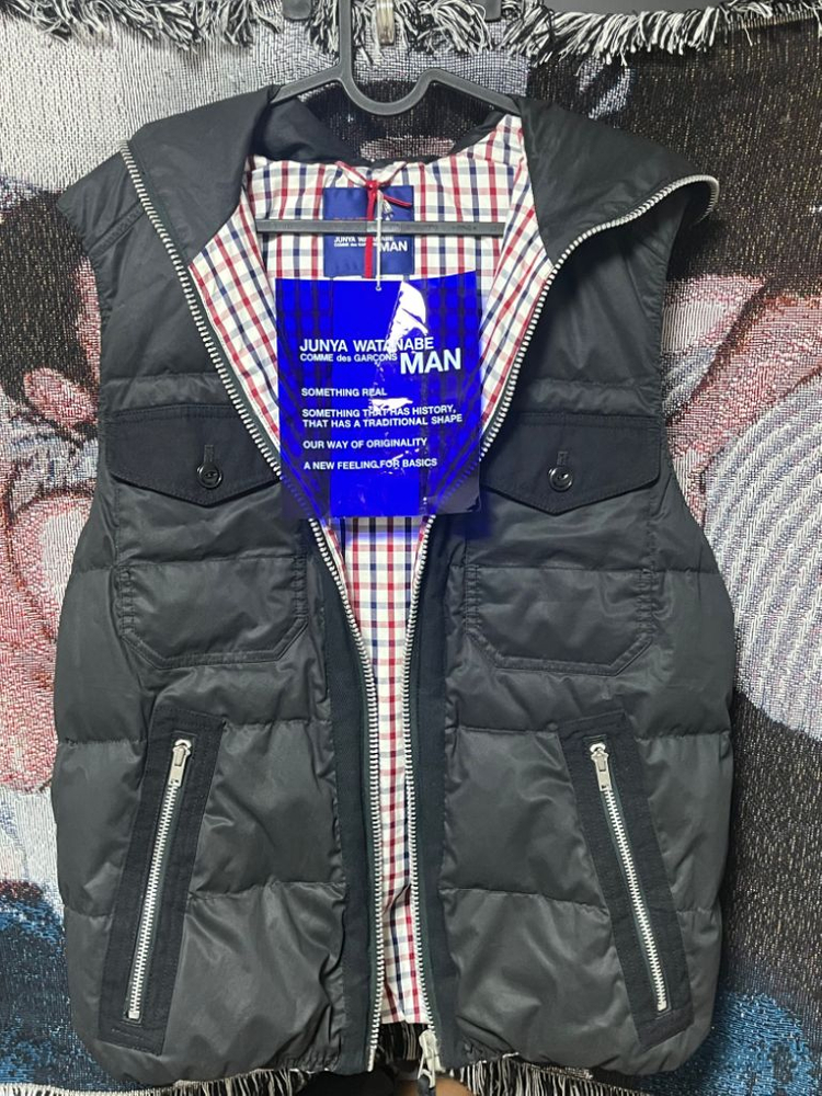 꼼데가르송 준야와타나베 듀베티카 조끼 패딩 베스트 이미지