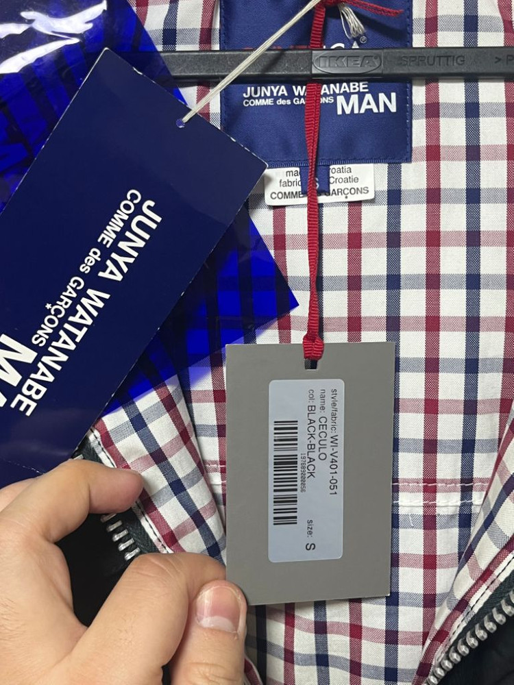 꼼데가르송 준야와타나베 듀베티카 조끼 패딩 베스트 이미지