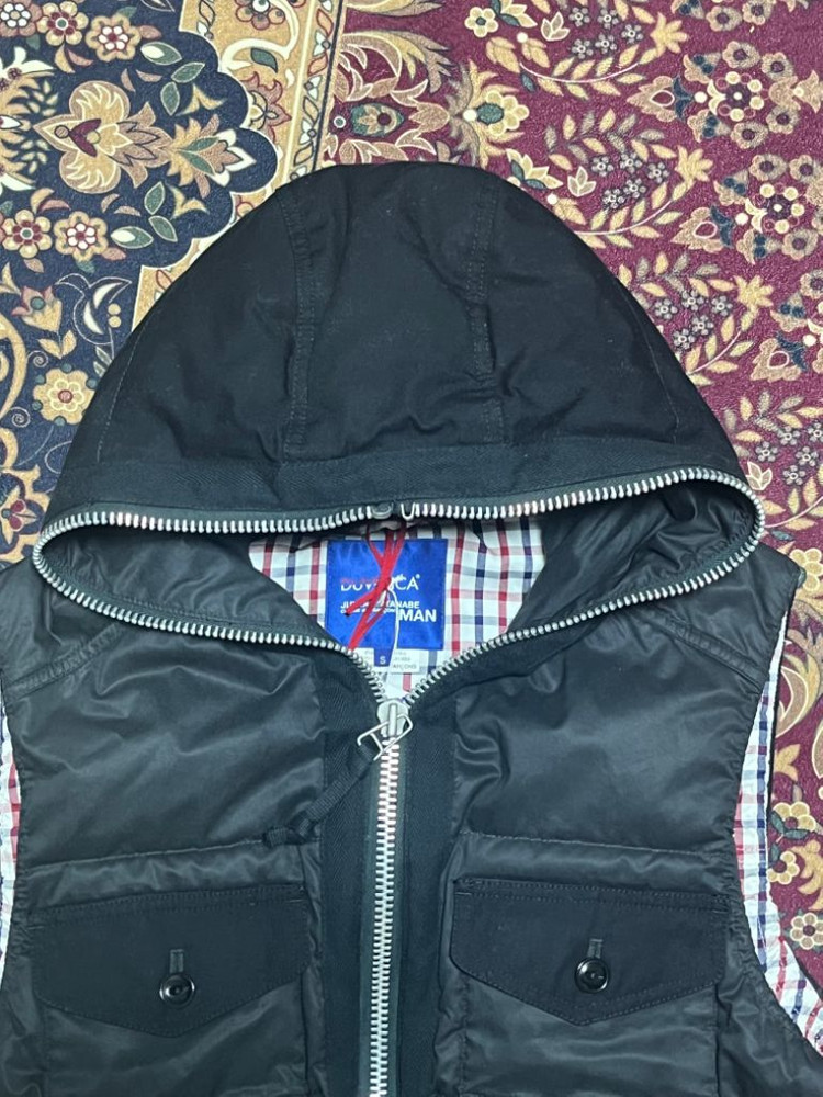 꼼데가르송 준야와타나베 듀베티카 조끼 패딩 베스트 이미지