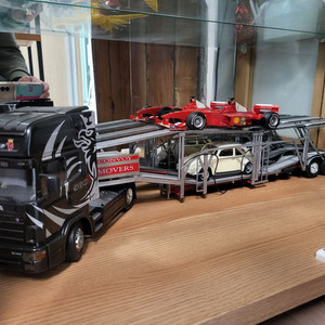 프라모델 revell car transporter팝니다