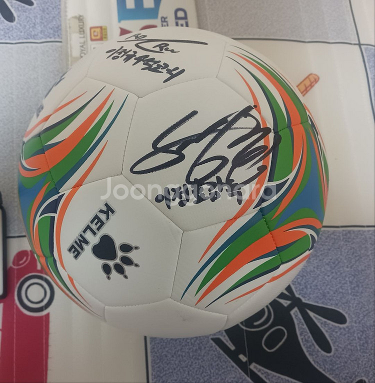 축구 사인볼(송민규선수, 광주fc, 안느)--2