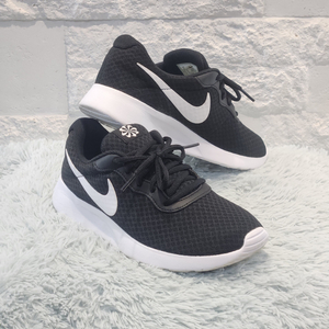 2z-2:나이키 Nike Tanjun Black(250