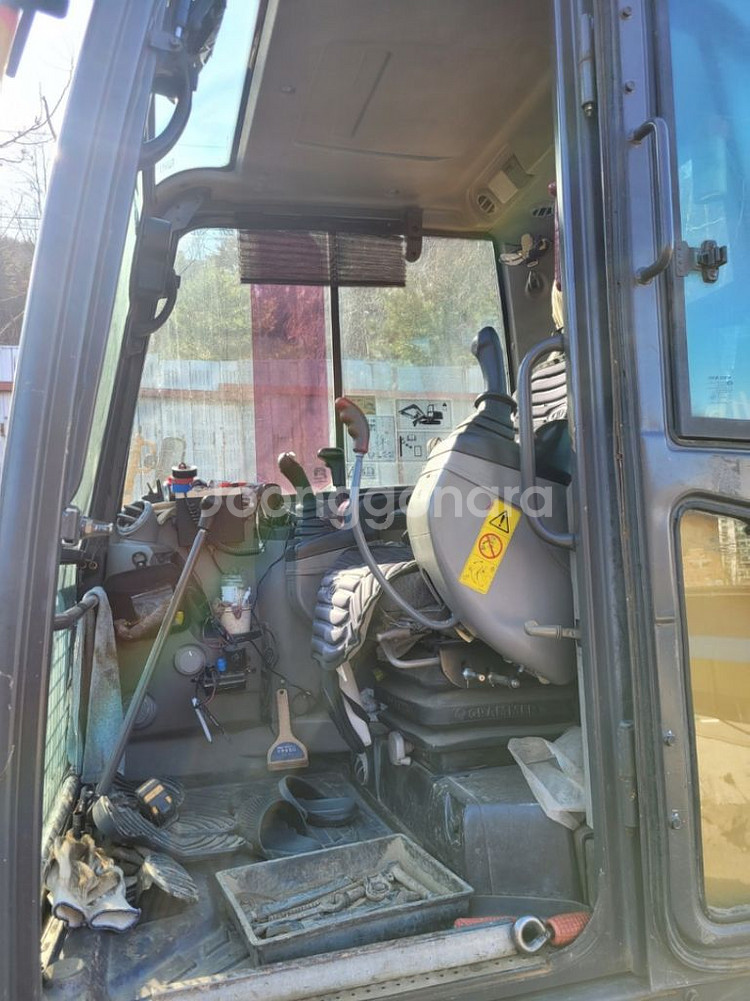 볼보 굴삭기 최상급 2013년식. 소개 합니다--5