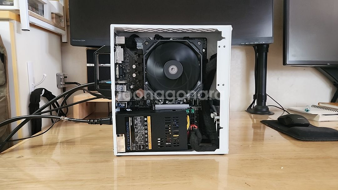 작고 조용한 초미니 컴퓨터 본체--5