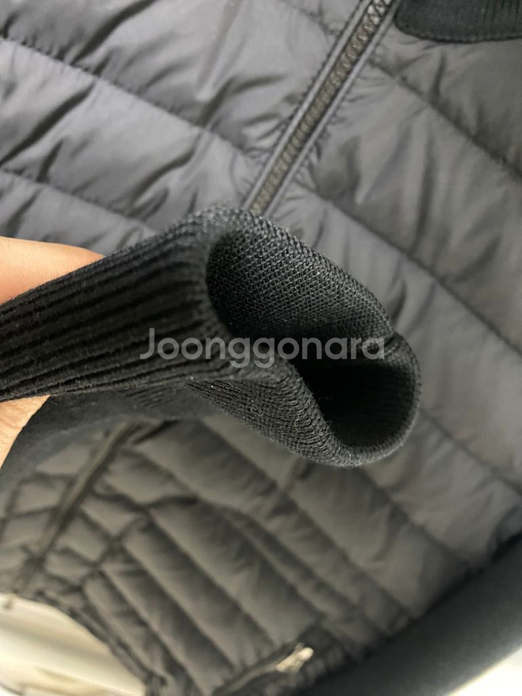 정품 몽클레어 니트패딩 블랙 M--4