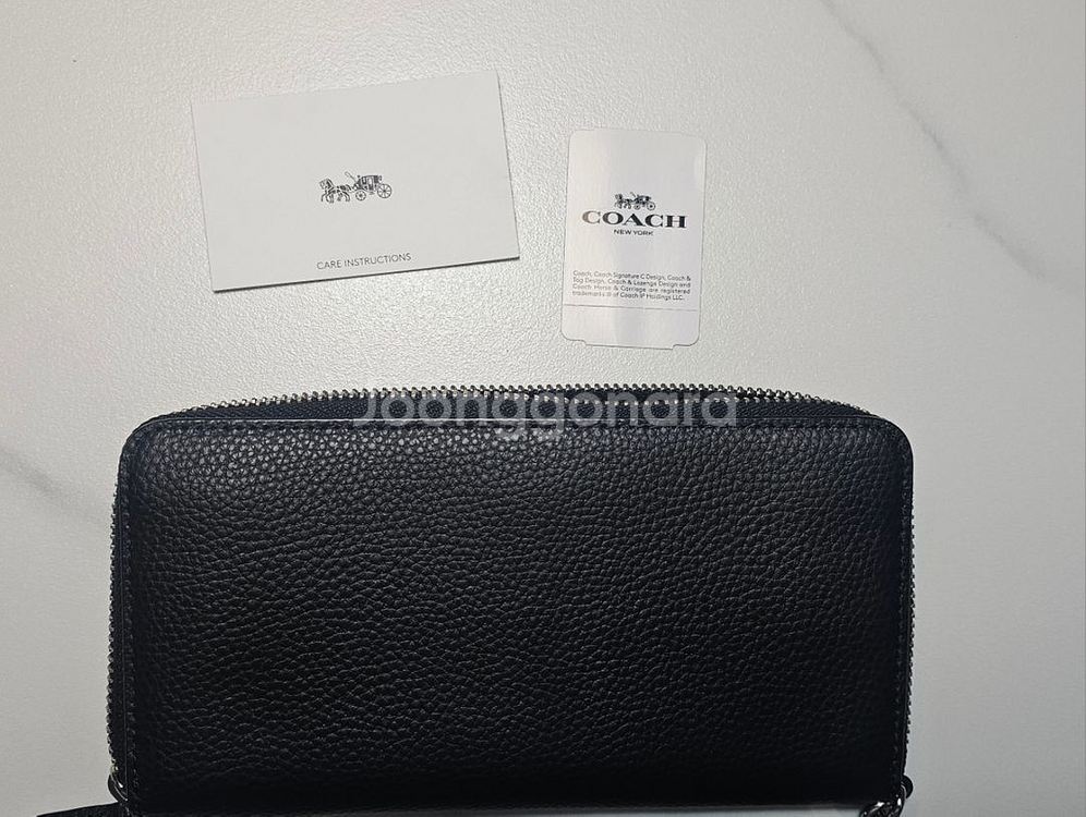 블랙 코치 장지갑 F76517--6