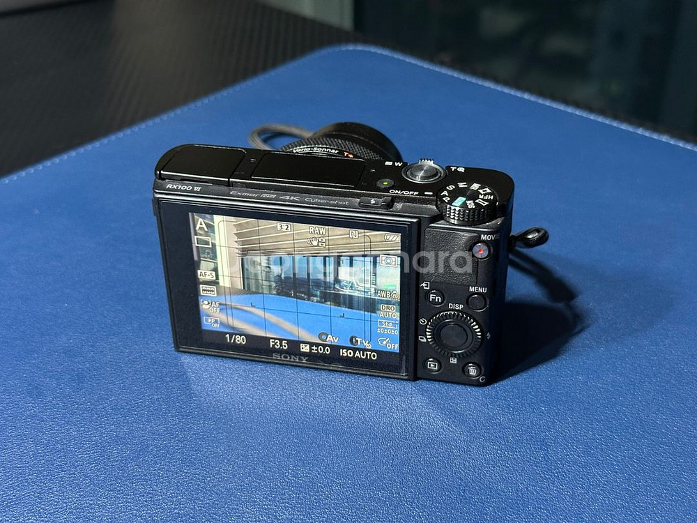 RX100 M6 박스풀 A급 판매합니다~~--3