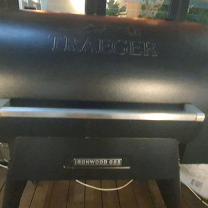 TraegerGrills lrnowood885아이언우드