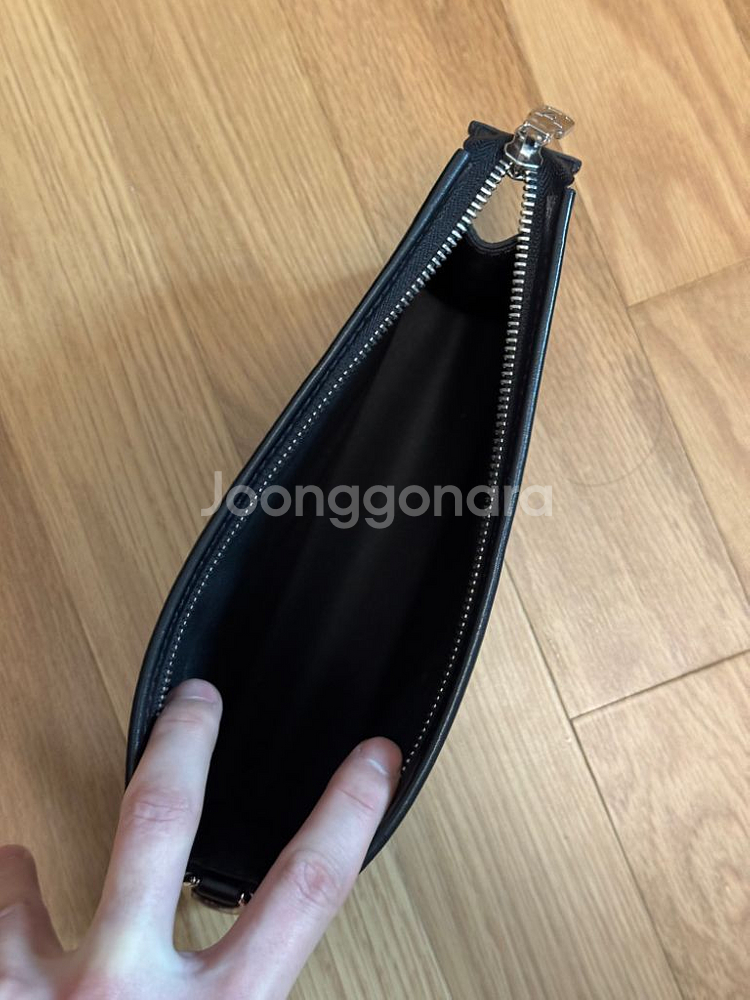 루이비통 메신저백--3