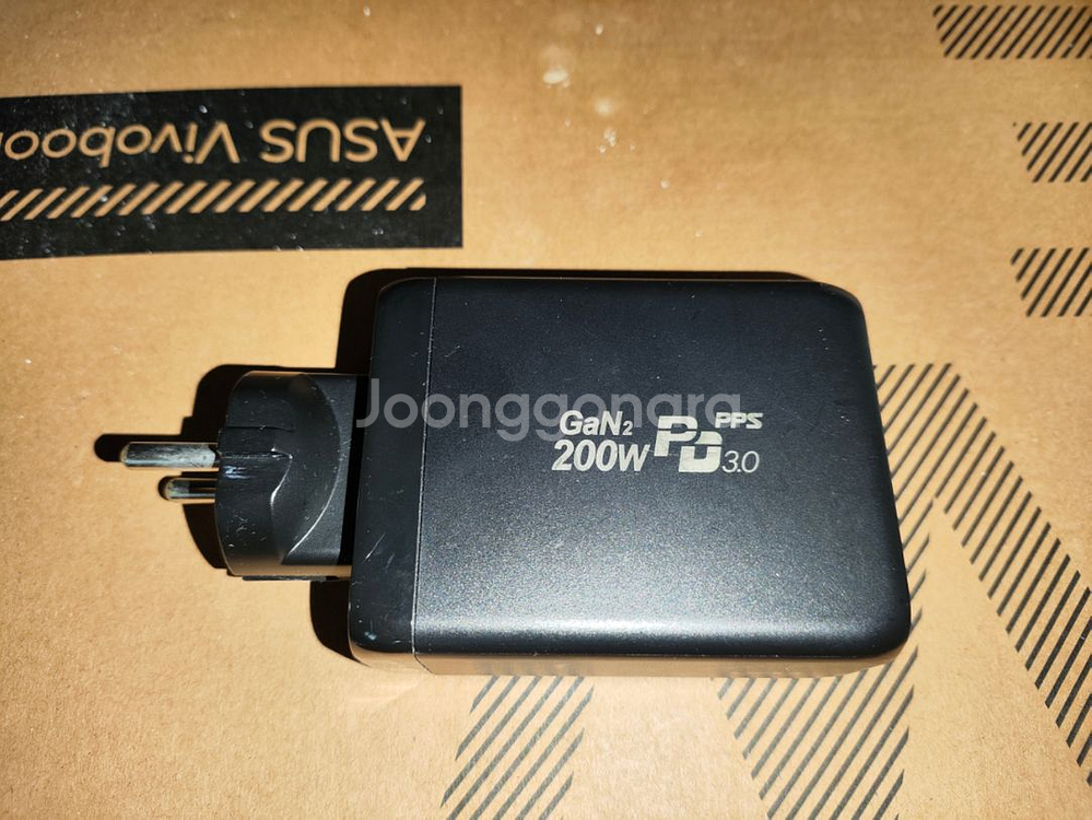UM2 PD PPS 200W 4 포트 GaN2 접지형--1
