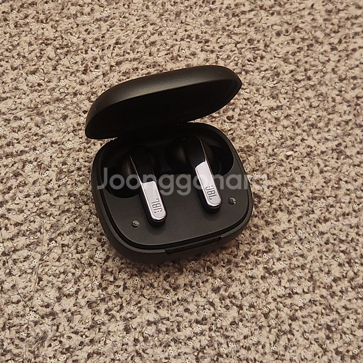 JBL LIVE PRO2--0
