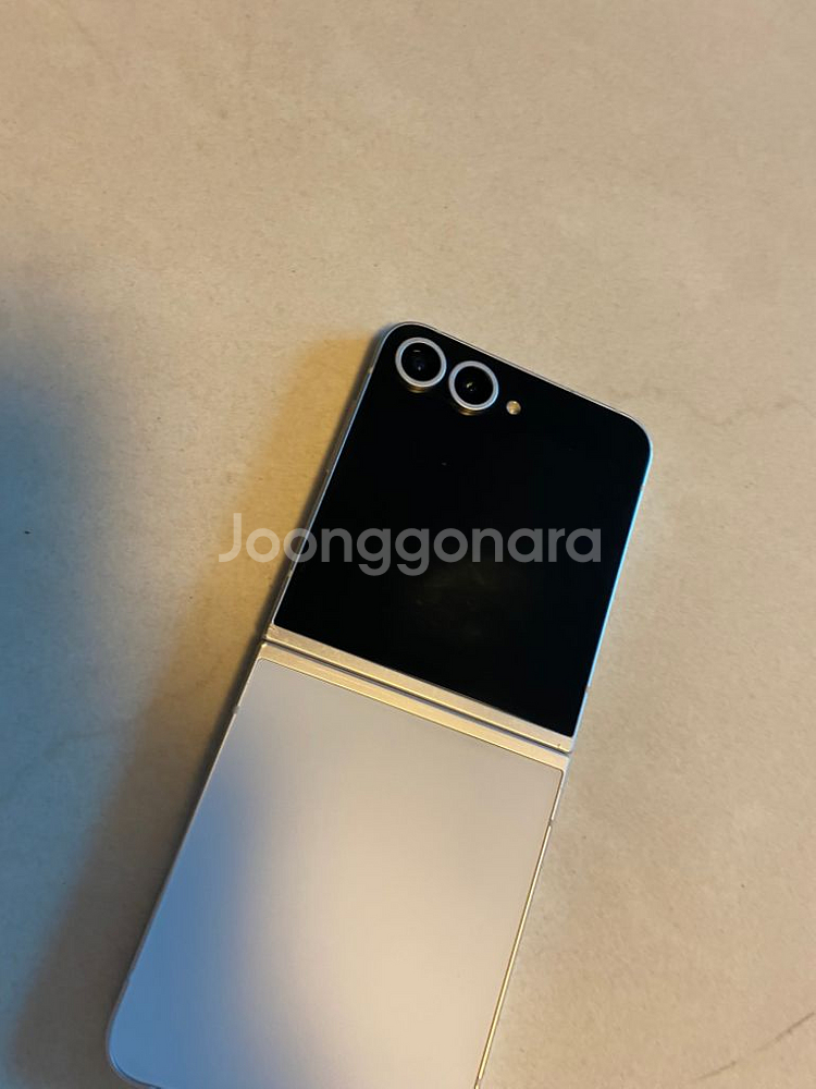 갤럭시 Z 플립6 512GB 팝니다--1