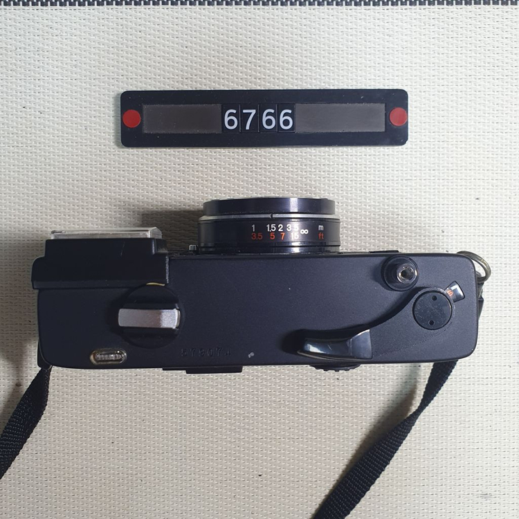 코니카 C 35 EF 필름카메라 이미지