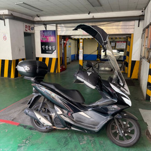 pcx125cc 짥은키로수 4182km팝니다.