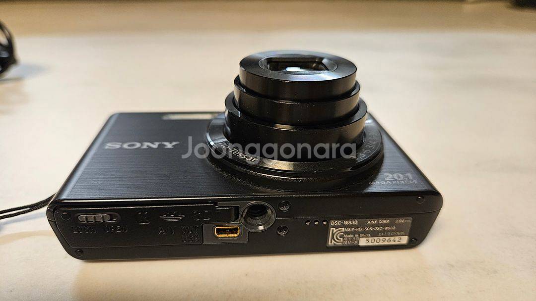 소니 DSC-W830 디지털 카메라--7
