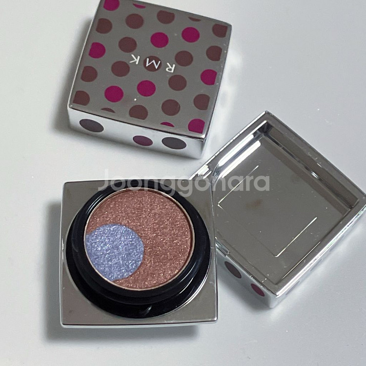 새상품) rmk 섀도우 03 어더 걸--3