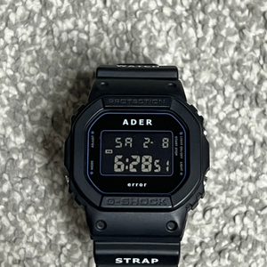 지샥 x 아더에러 Dw-5600