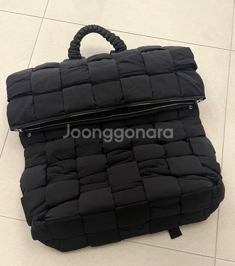 [새상품급] 보테가베네타 카세트 백팩--2
