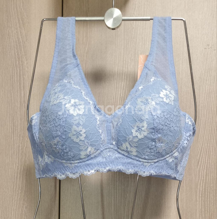 아시다미와 노와이어 브라 80씨컵--0