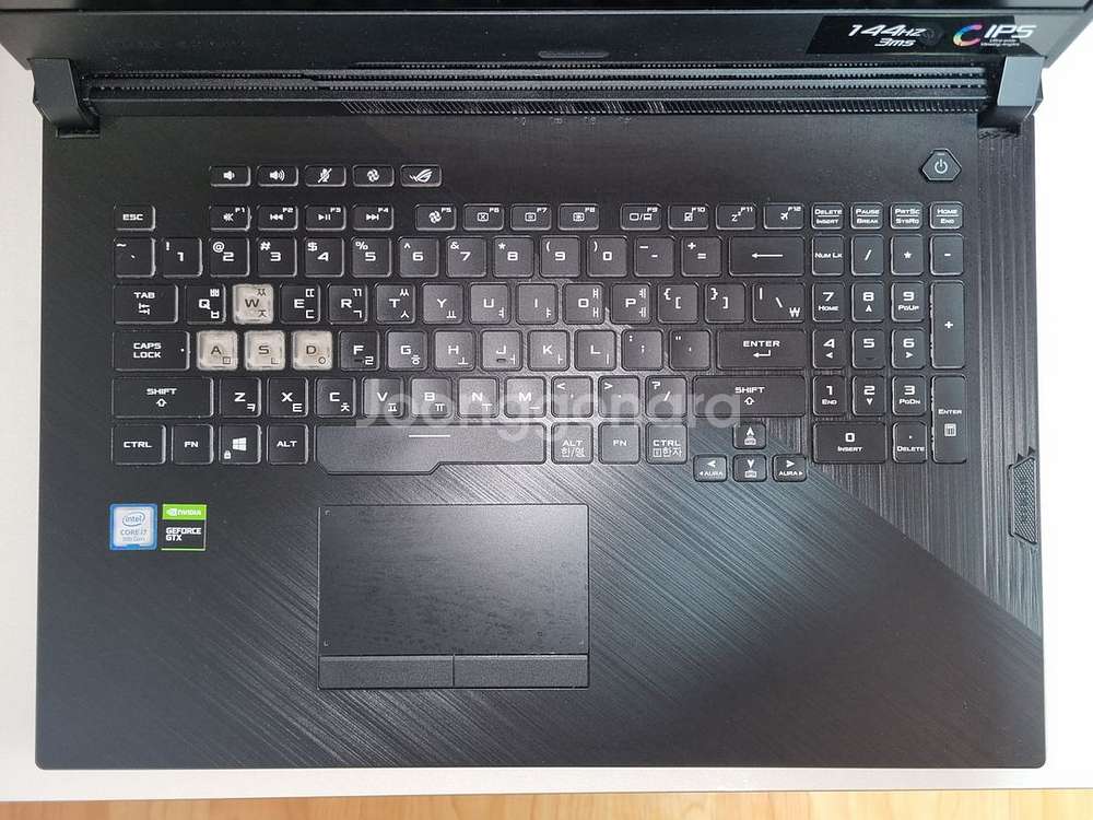 ASUS ROG 게이밍 노트북 (gtx1660ti)--3
