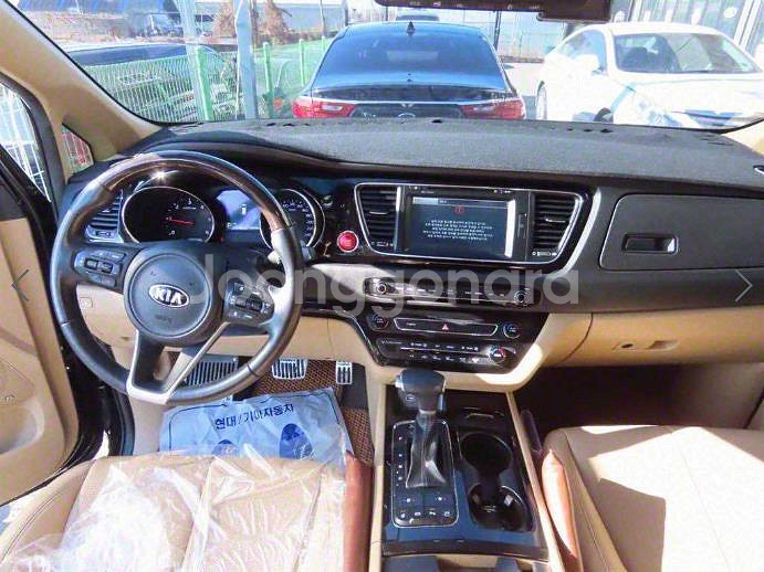 @17년식 올 뉴카니발 9인승 디젤 노블레스 스페셜--7