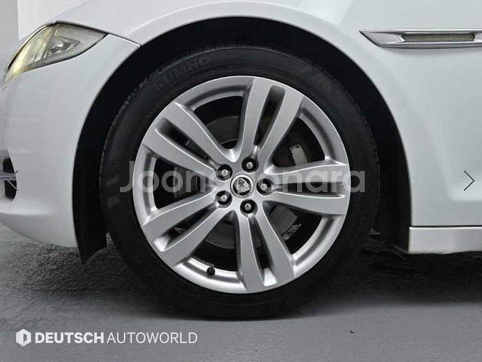 @13년식 XJ(8세대) 3.0 SC LWB 프리미엄--4