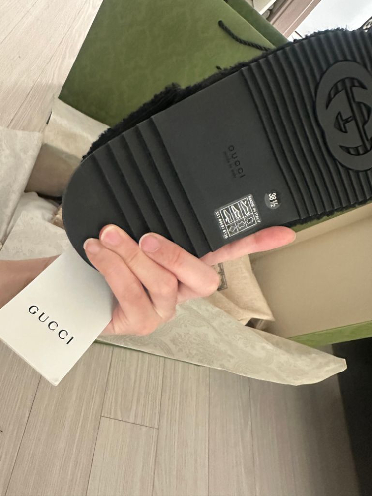 구찌시어링퍼뮬슬리퍼샌들/새상품/명품슬리퍼샤넬디올--1