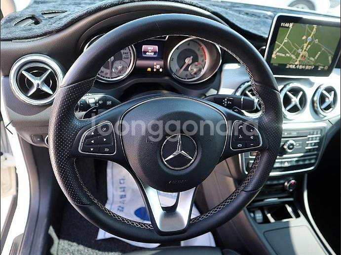 @16년식 GLA클래스 GLA 200 d 4매틱 전국--7