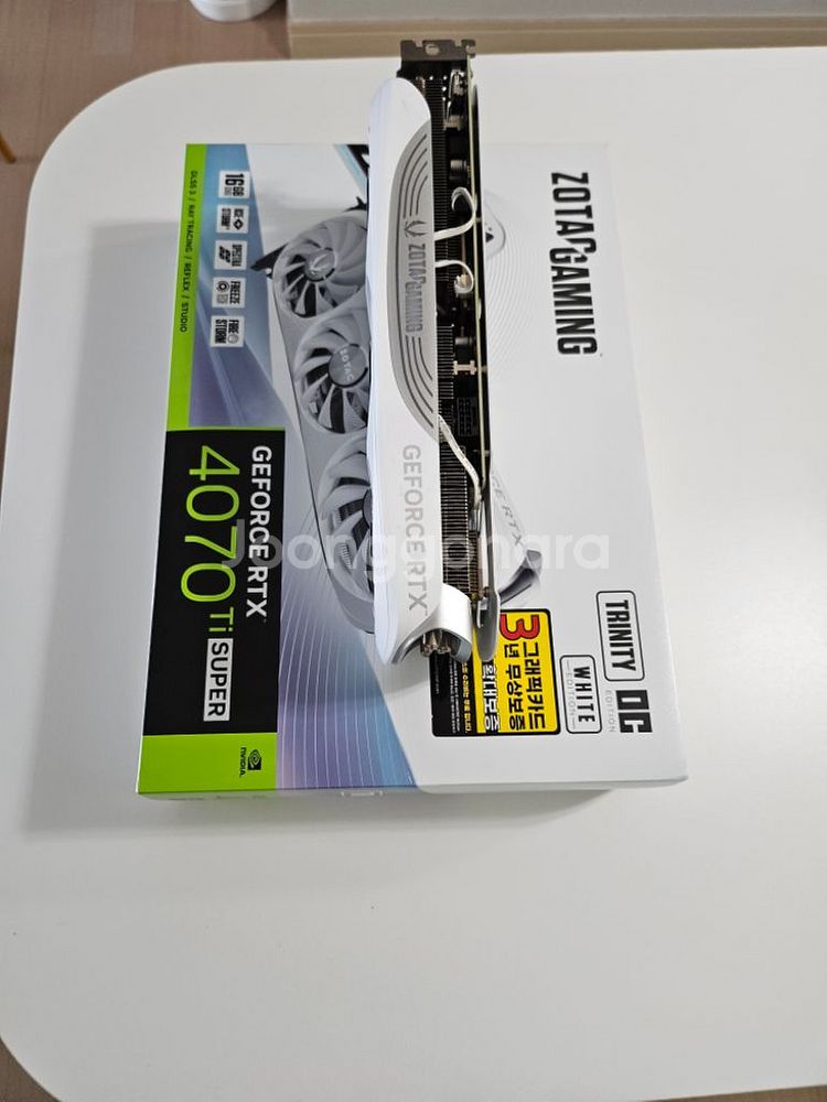ZOTAC 4070 Ti SUPER TRINITY OC--1
