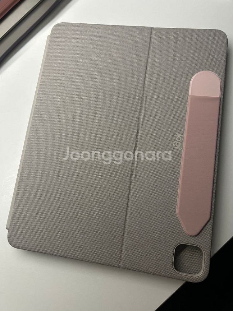 로지텍 콤보터치 아이패드 12.9 샌드컬러--2