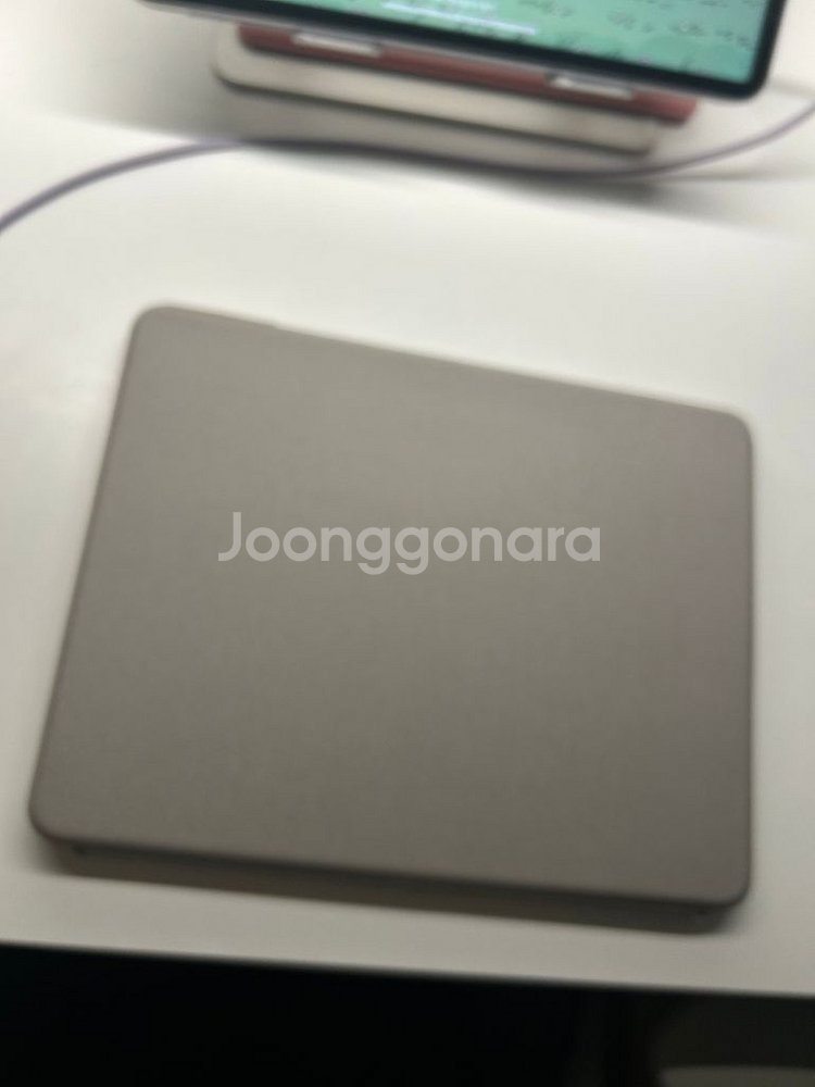로지텍 콤보터치 아이패드 12.9 샌드컬러--3