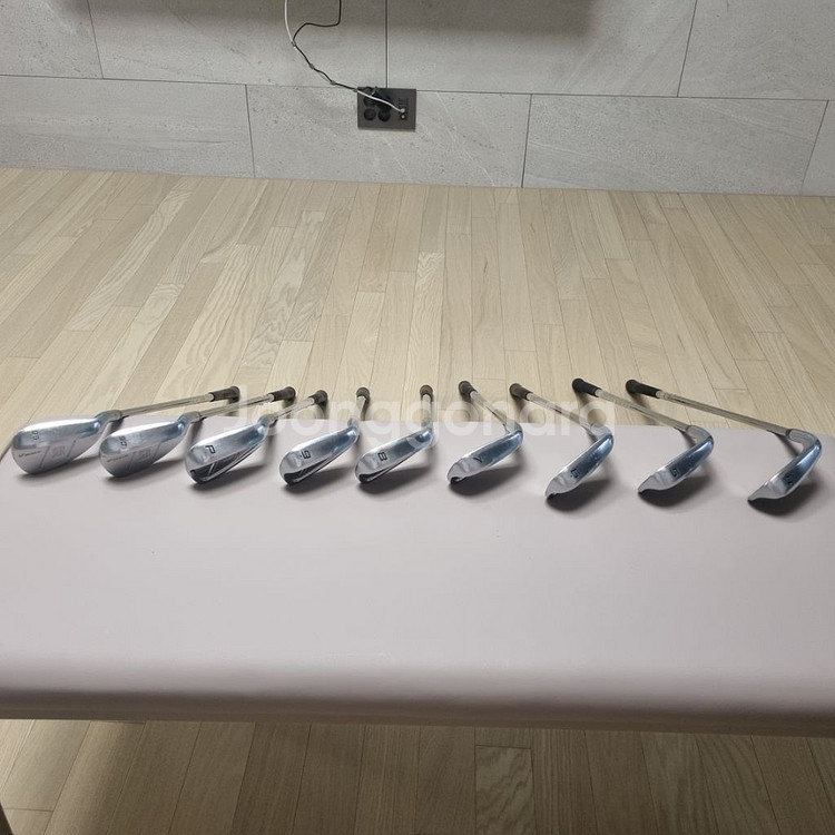 브릿지스톤 v300 5세대 9아이언--2