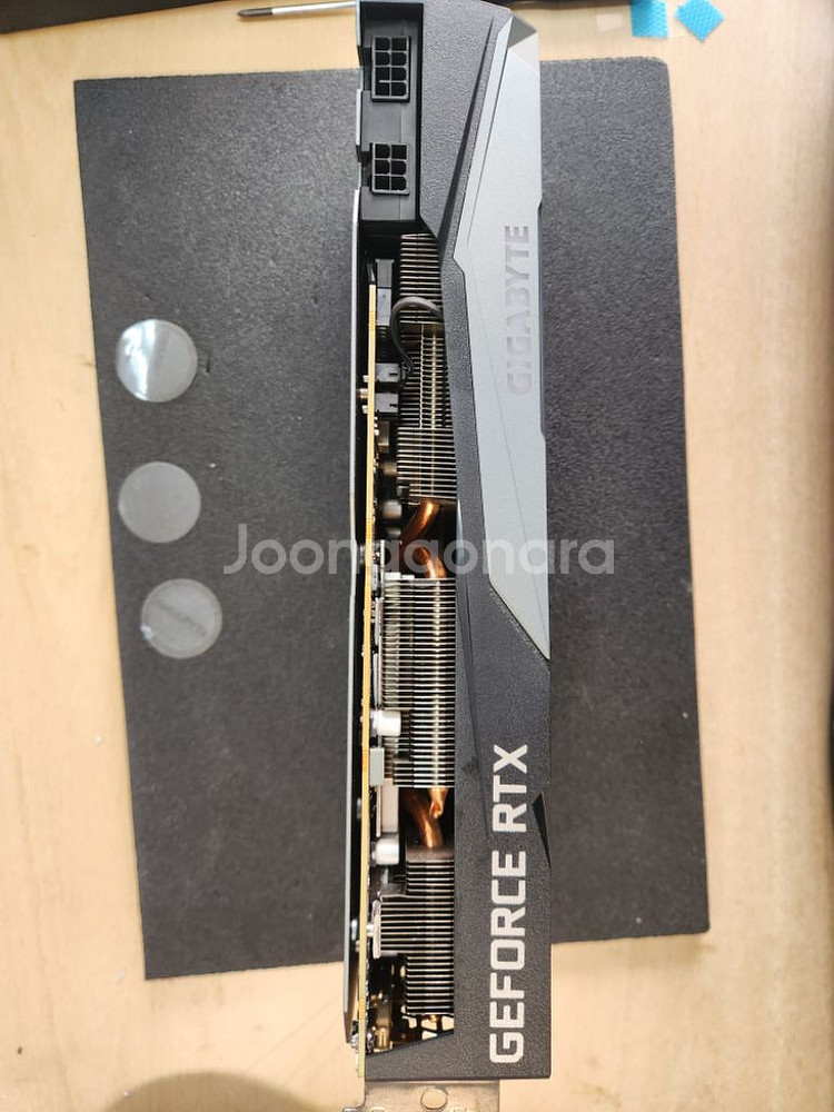 기가바이트 RTX3070 윈드포스 3팬--2