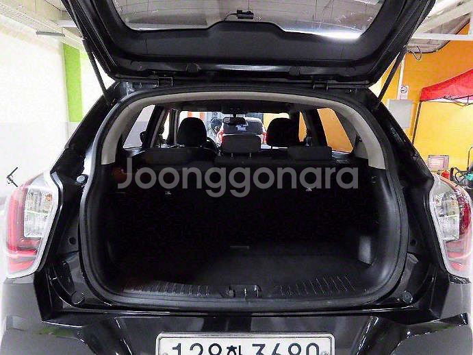 @19년식 베리 뉴 티볼리 1.5 가솔린 2WD V1--4