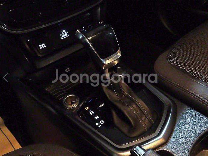@19년식 베리 뉴 티볼리 1.5 가솔린 2WD V1--9