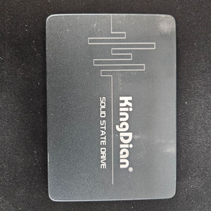 킹디안 SSD. 512G 판매합니다