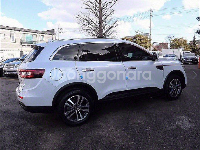 @17년식 QM6 2.0 dCi 2WD RE 플러스--3