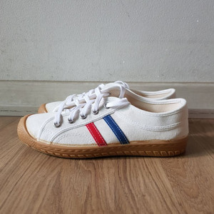 프리미엄 스니커즈 운동화