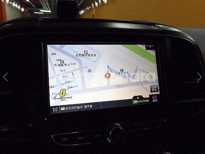 @20년식 더 뉴QM6 1.7 dCi 2WD SE 전--8