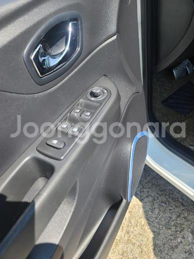 @17년식 QM3 RE 시그니처 에투알 화이트바디 전--4